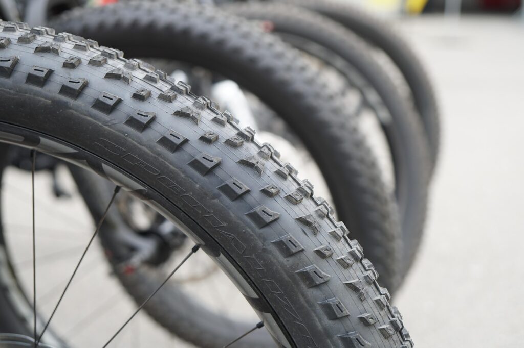 pneu, roda, bicicleta, emborrachado, pneu, pneumático, acionado, pneumática